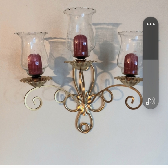 Scone Holder With Sconces - Picture 3 of 4